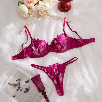 Sexy 2-Piece Floral Lace Lingerie Set - Underwire Bra & Garter Belt